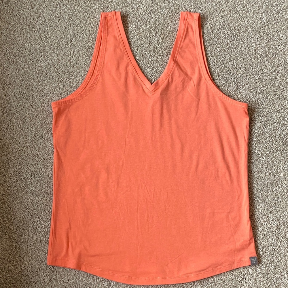 Title Nine bright orange/coral Anda vee tank